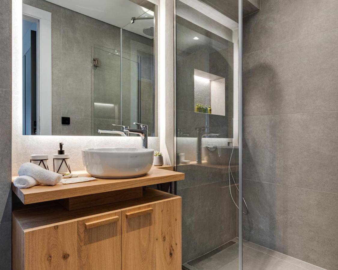 Athenian Riviera Luxurious Residence Buitenkant foto